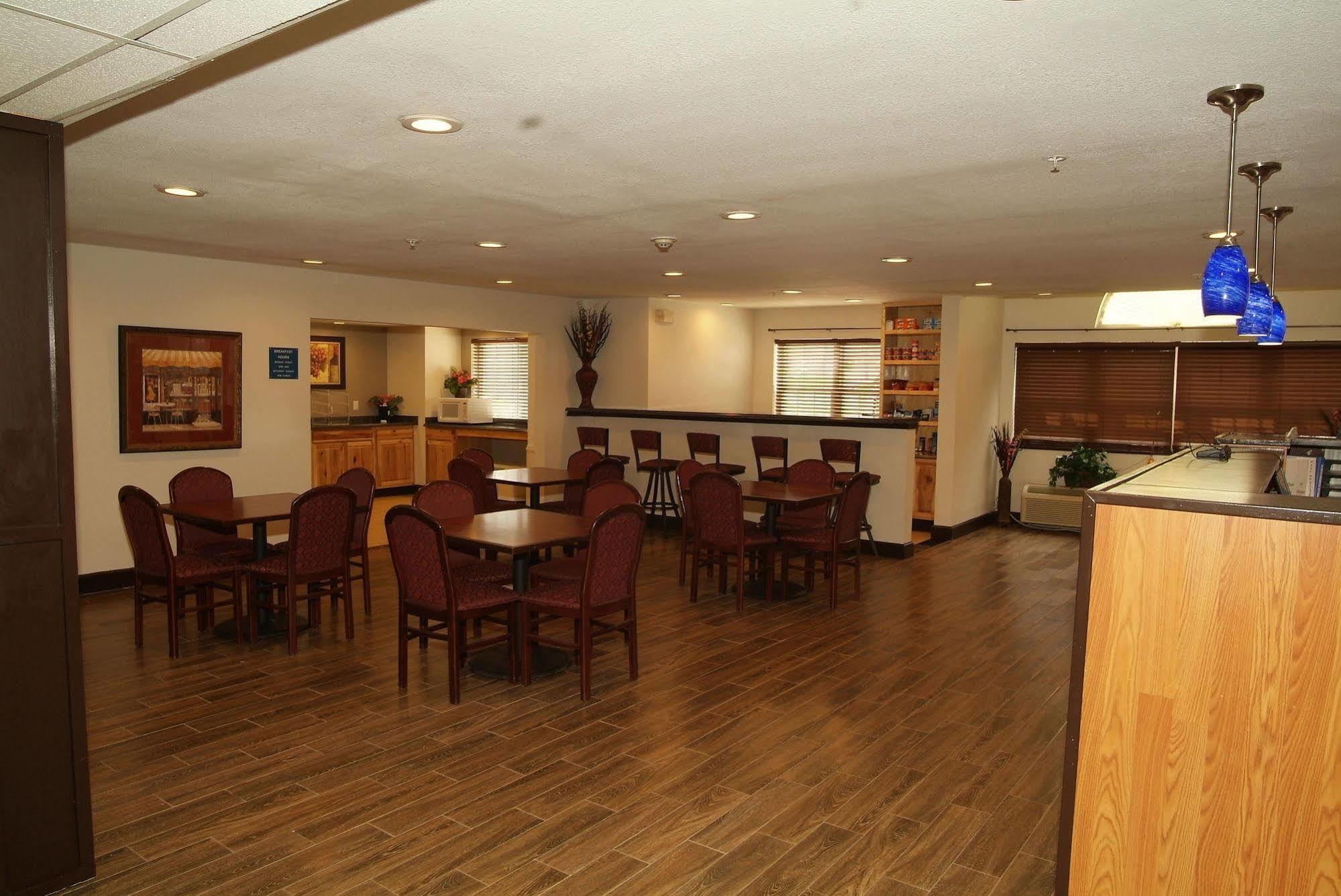 Expo Inn Tulsa Kültér fotó